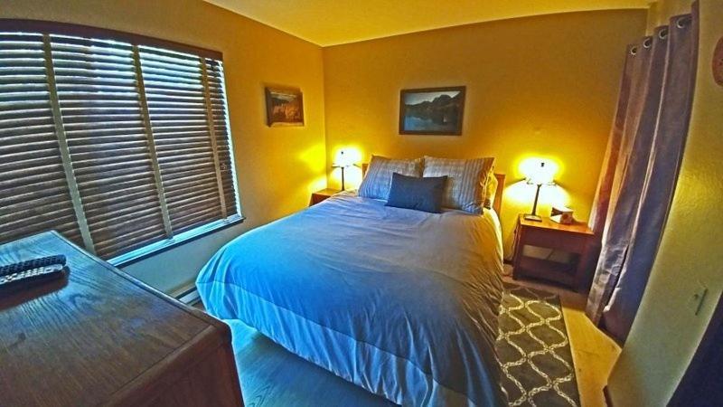 Standard Condos With Free Parking ماموث لاكيس المظهر الخارجي الصورة